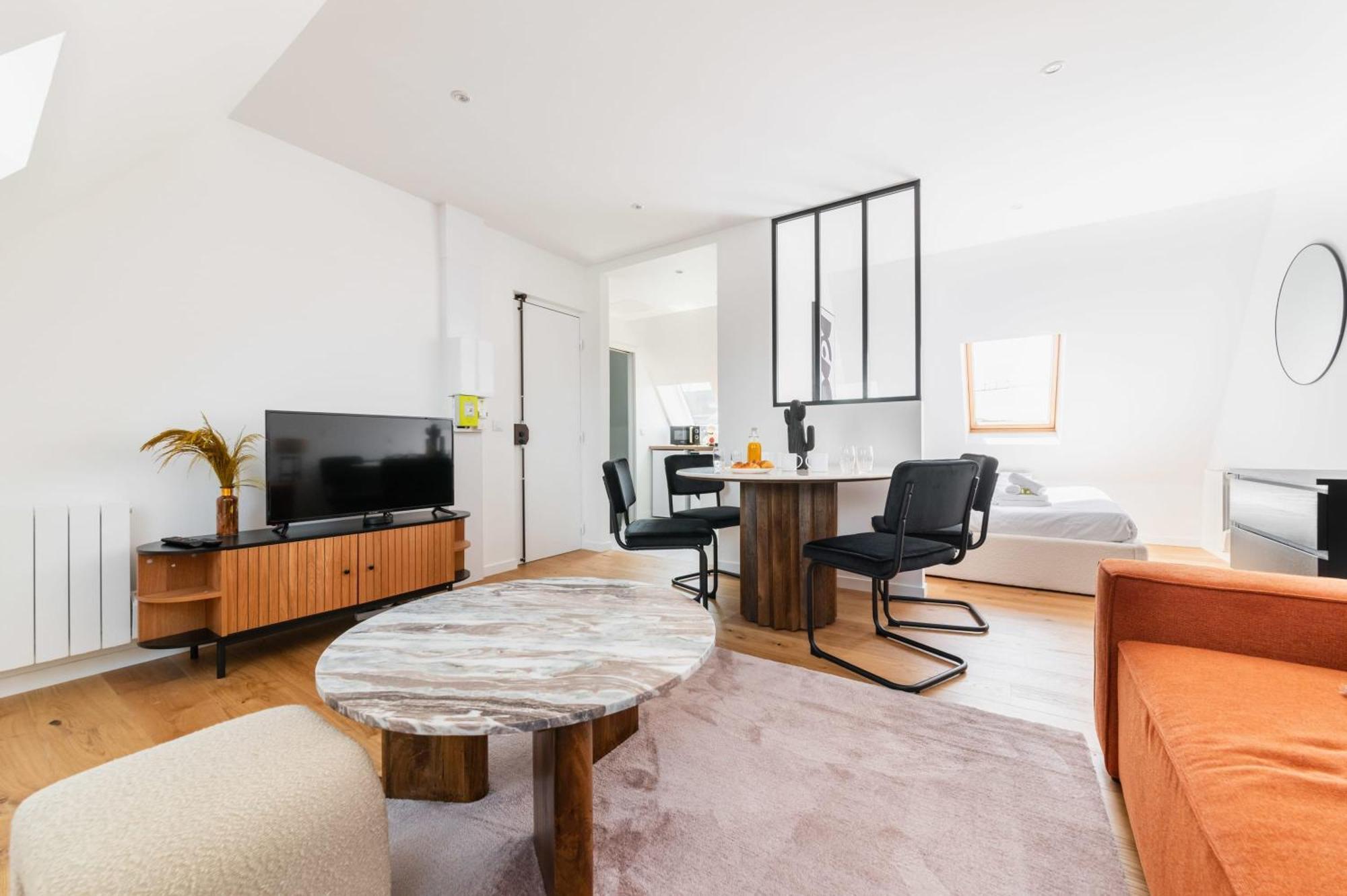 Apartament 2 Pieces Refait A Neuf Dernier Etage - Paris 19 - 4P - Flat-Guest Zewnętrze zdjęcie